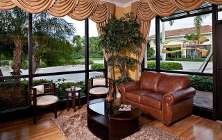 Lobby - Laura's Ultimate Pilates